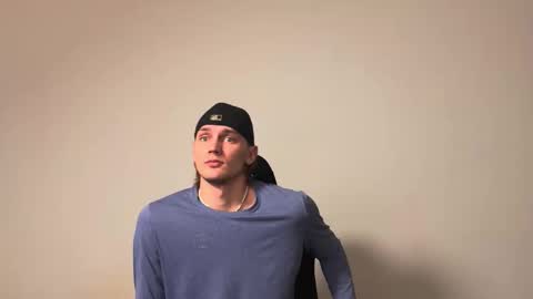 Snapshot of jessierise chatting on September 9, 2025, 7:24 pm JessieRise online show from September 9, 2025, 7:24 pm