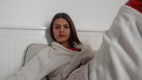 jessieryan online show from February 6, 2025, 8:07 am