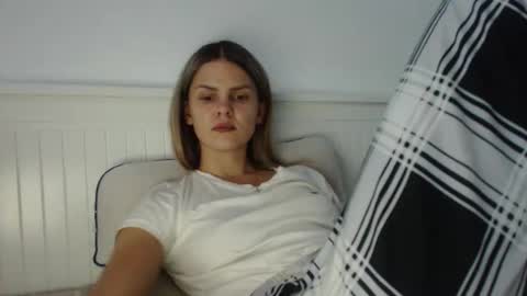 jessieryan online show from October 2, 2025, 4:25 pm