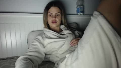 jessieryan online show from November 28, 2025, 5:10 am