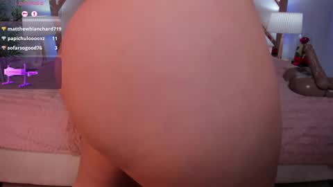 Snapshot of jessiica_stonne2 chatting on March 7, 2025, 12:48 am JESSICA STONNE online show from March 7, 2025, 12:48 am