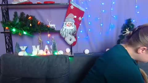 Jess online show from December 9, 2024, 7:17 am