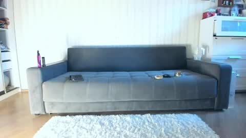 NEW VIDEO IN BIO online show from April 10, 2026, 8:30 am