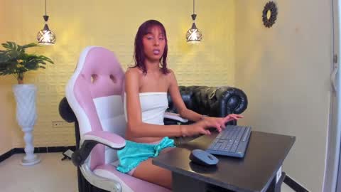 Jessy online show from October 4, 2025, 12:41 am