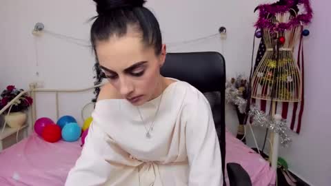 Jessy online show from January 3, 2025, 7:50 pm