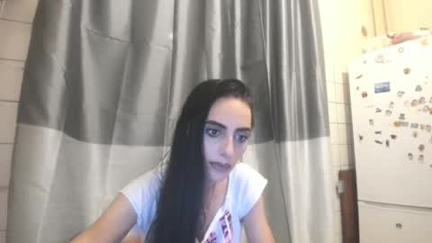Jessy online show from October 12, 2025, 5:12 pm