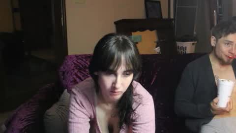 jessystrings online show from April 19, 2026, 3:50 am