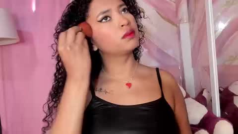 Jessy online show from September 24, 2025, 1:58 pm