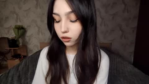 I am Gina ntmu Lets hit 10 Thumbs Up together online show from March 24, 2026, 3:39 pm