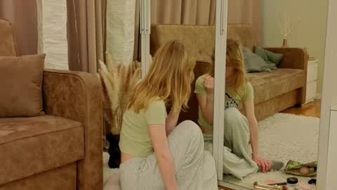 Gwen online show from January 9, 2026, 7:22 am