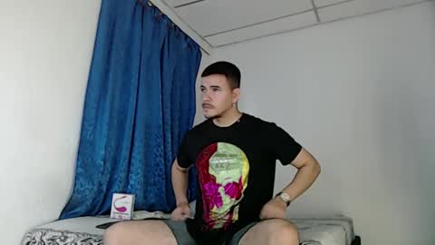 Juan David online show from March 8, 2025, 10:24 pm