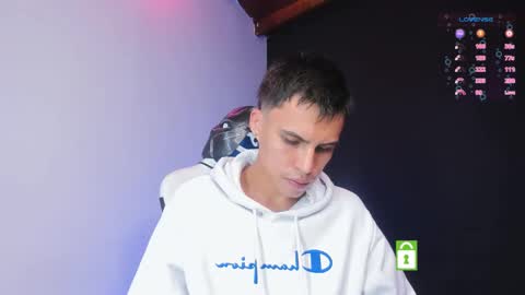 Jeyden Camilo online show from February 9, 2025, 10:11 pm