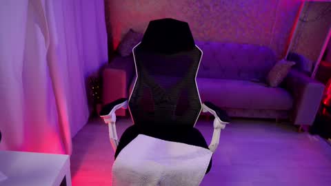 Snapshot of jeyssy69 chatting on February 9, 2025, 5:40 am Jeyssy also Andra  online show from February 9, 2025, 5:40 am