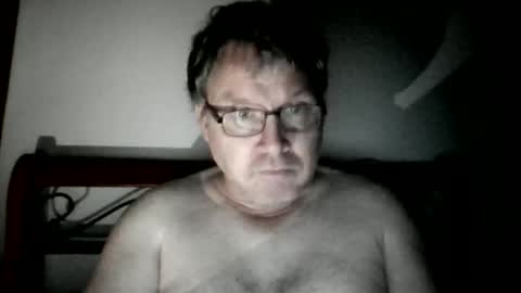 Snapshot of jezzajerry chatting on April 15, 2026, 4:14 pm jezzajerry online show from April 15, 2026, 4:14 pm