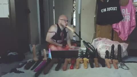 Nasty Cumslut online show from November 9, 2025, 2:04 pm