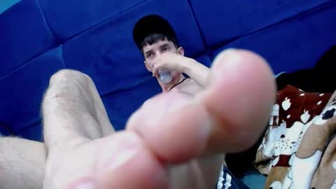 Jheampiero online show from September 25, 2025, 2:32 pm