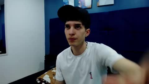 Jheampiero online show from October 20, 2025, 12:49 pm