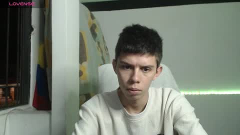 JhoanVelezModel online show from October 22, 2025, 2:56 am