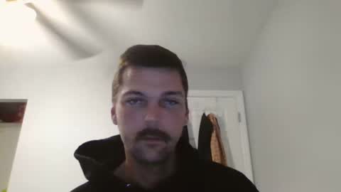 Snapshot of jholls chatting on February 8, 2025, 7:38 pm jholls online show from February 8, 2025, 7:38 pm