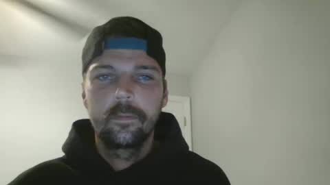 Snapshot of jholls chatting on February 23, 2025, 3:13 am jholls online show from February 23, 2025, 3:13 am