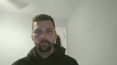 Snapshot of jholls chatting on March 4, 2025, 11:11 pm jholls online show from March 4, 2025, 11:11 pm