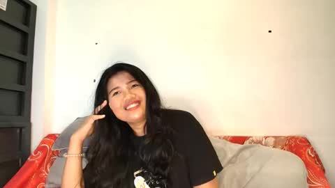 jhon_gade online show from November 6, 2025, 3:51 am