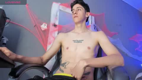 Jhon online show from October 15, 2025, 3:12 pm