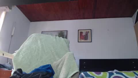 jhon tommy online show from February 3, 2025, 3:17 pm