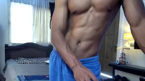 Snapshot of jhon_wich2 chatting on February 27, 2025, 4:43 pm Jhon wich2 online show from February 27, 2025, 4:43 pm