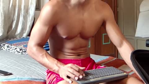 Snapshot of jhon_wich2 chatting on September 12, 2025, 5:24 pm Jhon wich2 online show from September 12, 2025, 5:24 pm