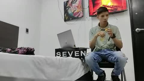 jhon online show from February 27, 2025, 9:32 am