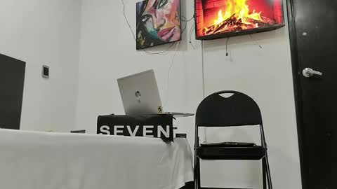 jhon online show from March 1, 2025, 9:15 pm