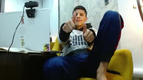 jhon online show from October 28, 2025, 5:33 am