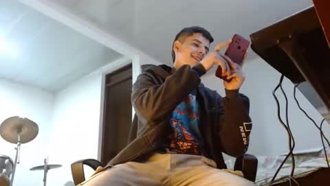 jhon online show from April 17, 2026, 10:24 pm