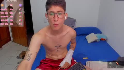 Snapshot of jhonleving chatting on February 8, 2025, 1:32 am Jack online show from February 8, 2025, 1:32 am