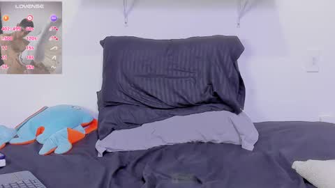 Snapshot of jhonleving chatting on March 8, 2025, 12:00 am Jack online show from March 8, 2025, 12:00 am