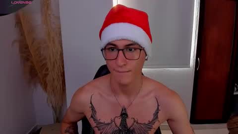 Snapshot of jhonleving chatting on December 3, 2025, 7:56 pm Jack online show from December 3, 2025, 7:56 pm