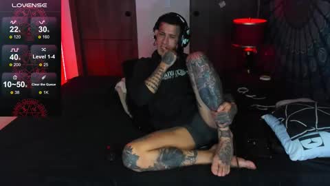 jhonny_ackerman online show from December 17, 2025, 6:41 am