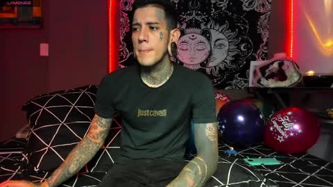 jhonny_ackerman online show from April 7, 2026, 3:18 am