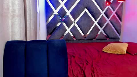 Snapshot of jhonny_flames7 chatting on March 9, 2025, 7:01 am jhonny online show from March 9, 2025, 7:01 am