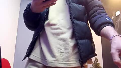 jhonny_thes28 online show from October 8, 2025, 9:29 am