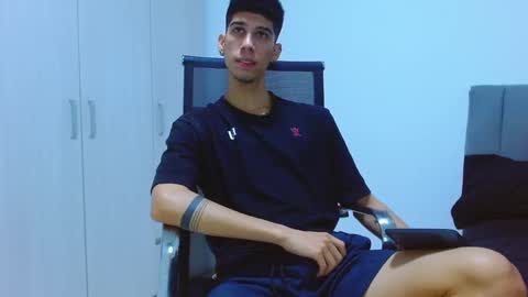 jhony_sex3 online show from September 25, 2025, 6:39 am