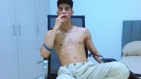 jhony_sex3 online show from October 22, 2025, 7:30 am