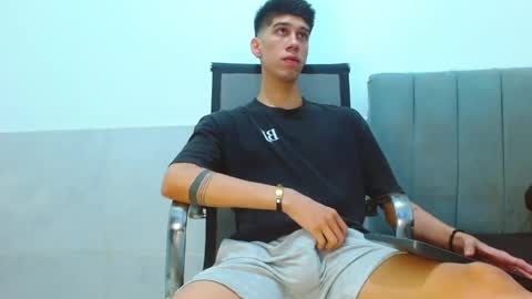 Snapshot of jhony_sex3 chatting on May 3, 2026, 9:48 am jhony_sex3 online show from May 3, 2026, 9:48 am