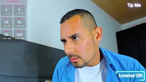 Snapshot of jhonyalzate chatting on October 7, 2025, 2:09 am Jhony Alzate online show from October 7, 2025, 2:09 am