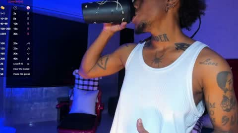 jhonymiller online show from April 10, 2026, 8:46 pm