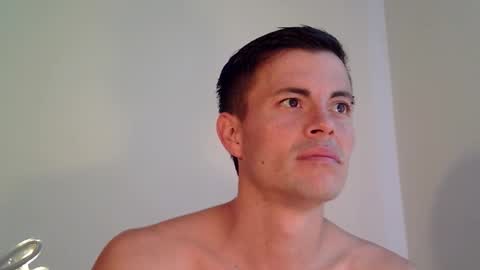   online show from February 8, 2026, 4:54 pm