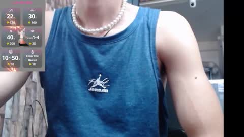 jhosuamoore2 online show from November 23, 2025, 1:11 pm