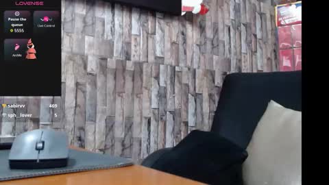 jhosuamoore2 online show from January 9, 2026, 12:24 am