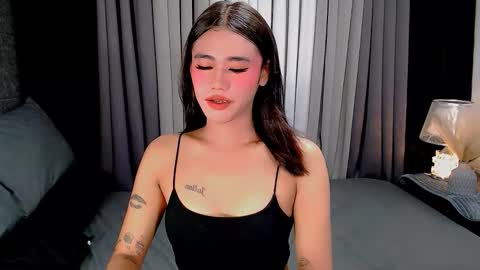 jhuliana_and_charles_room online show from October 7, 2025, 3:14 am